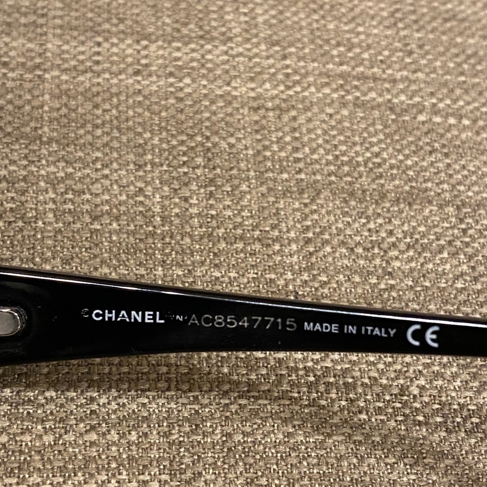 Chanel glasses w/Mother of Pearls & Swarovski - Picture 4 of 12